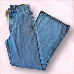 NWT Wide Leg High Waist Jeans - Size 12